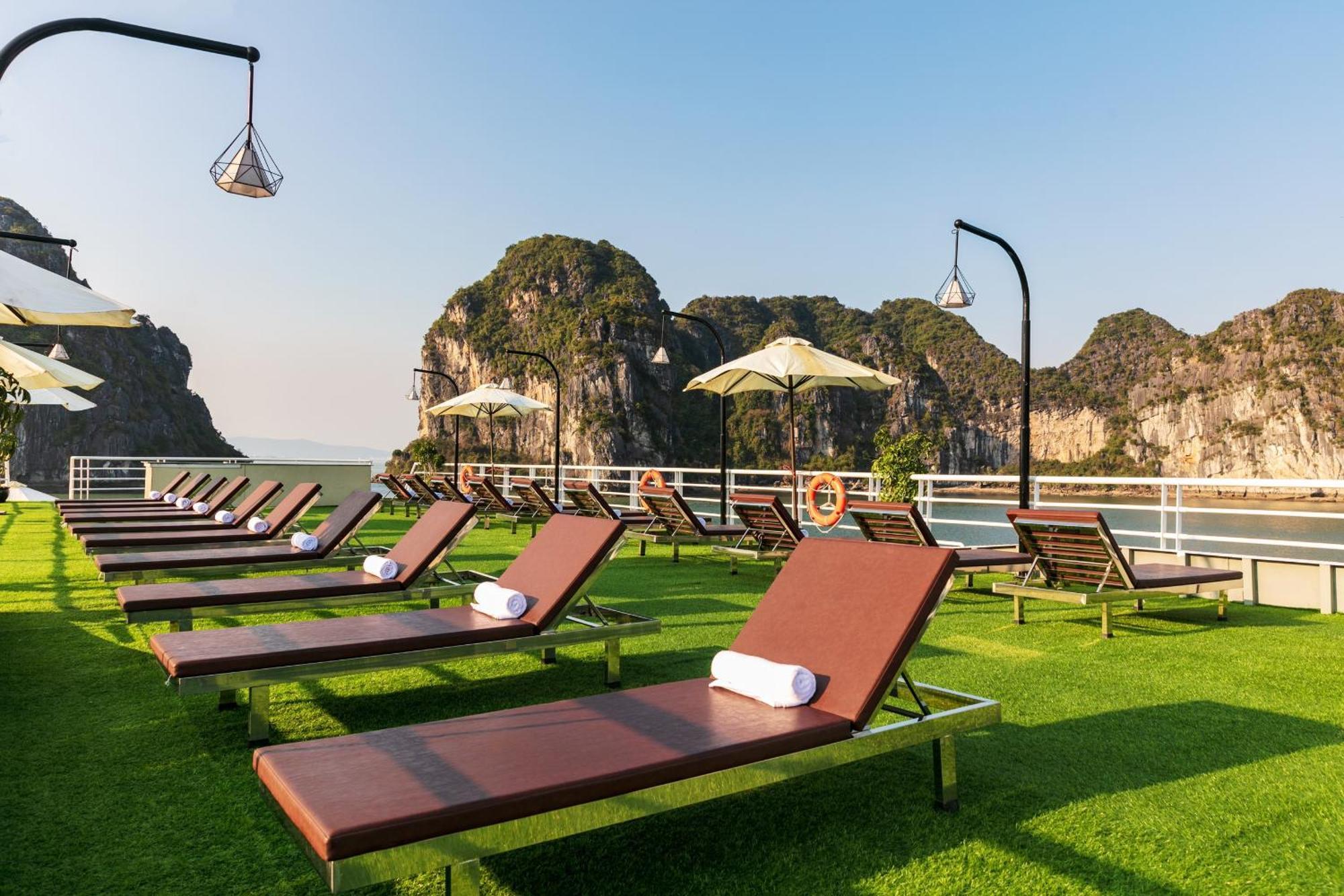 Hotel Halong Dragon Bay Cruise Ha Long Exteriér fotografie