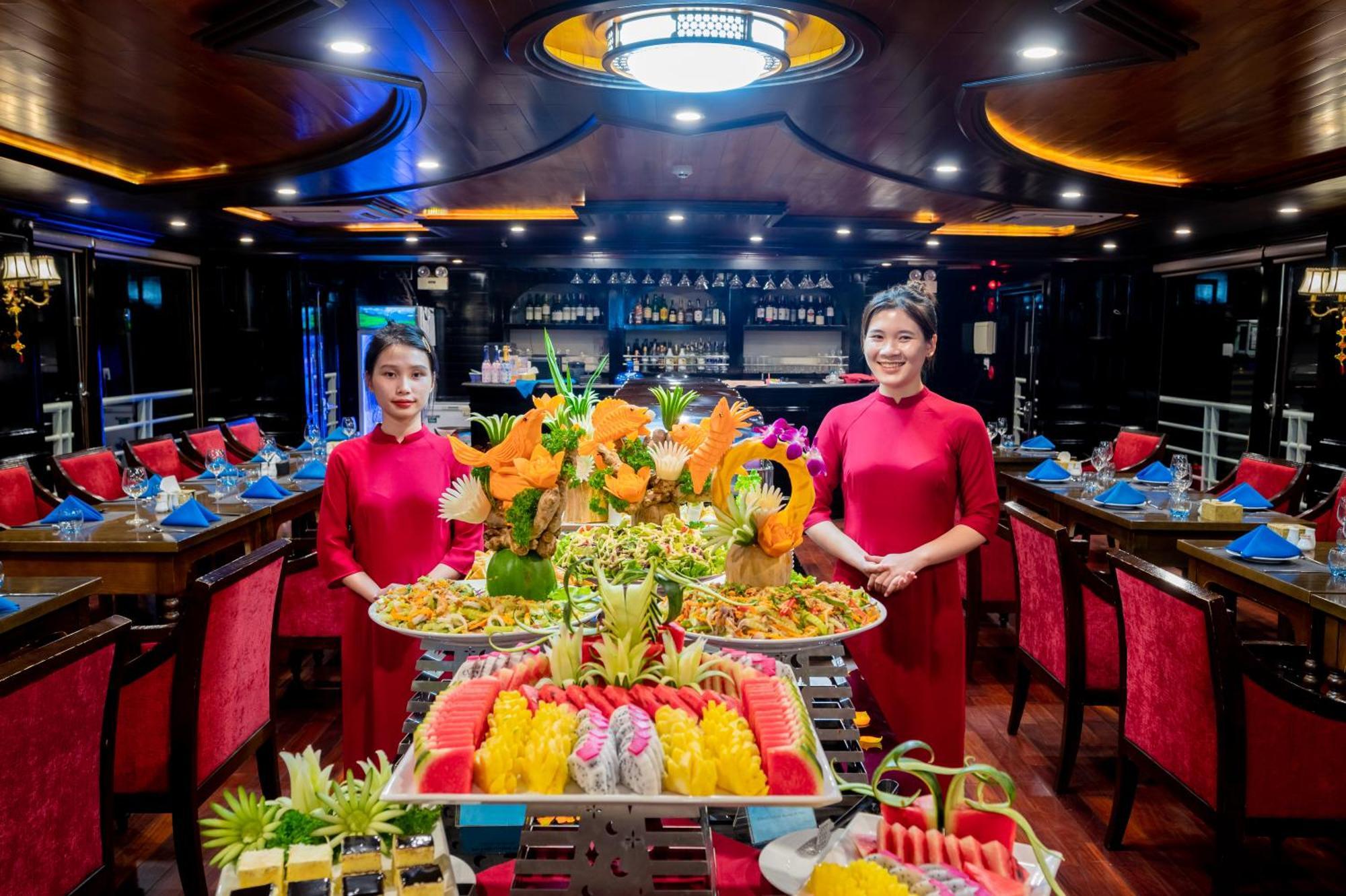 Hotel Halong Dragon Bay Cruise Ha Long Exteriér fotografie