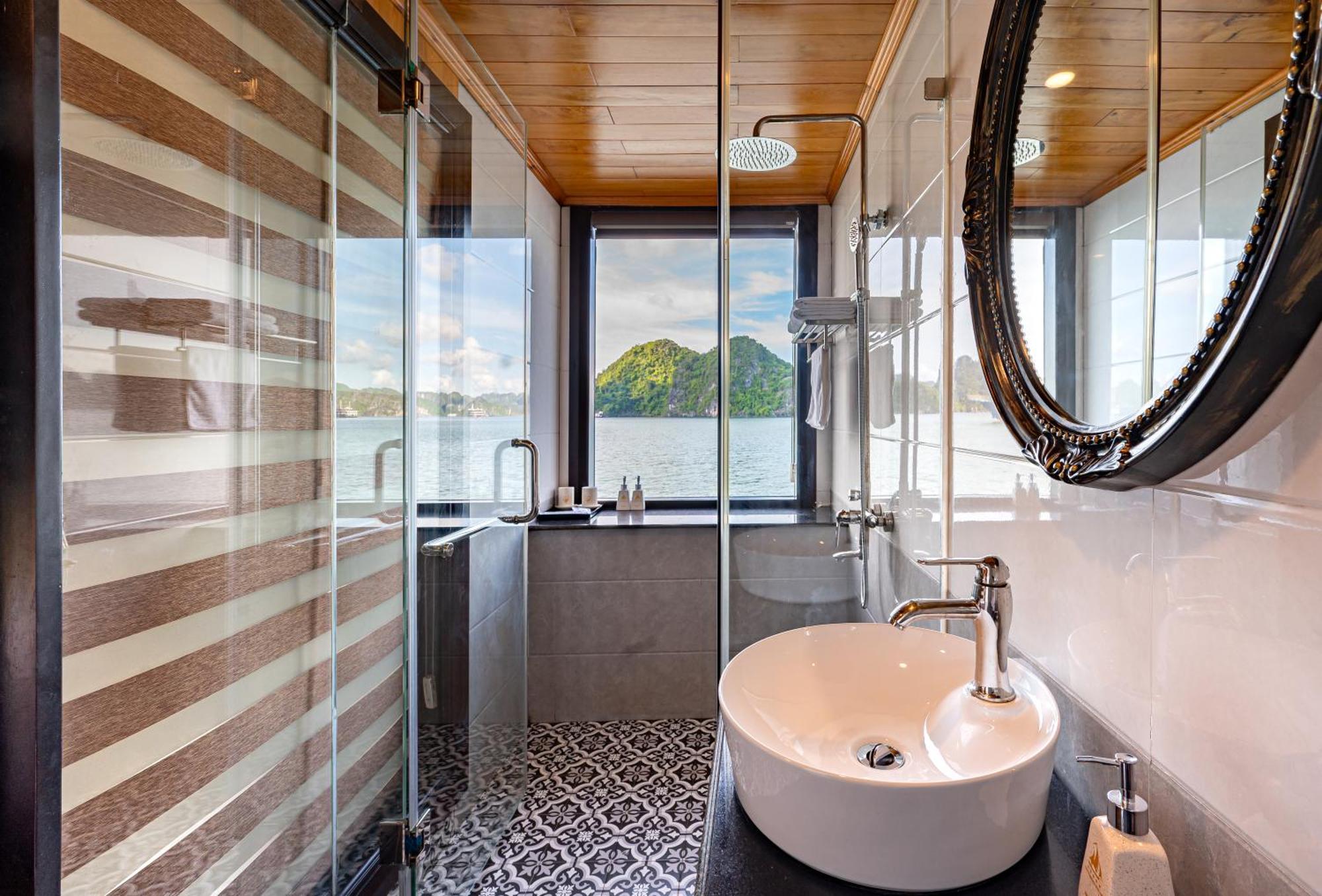 Hotel Halong Dragon Bay Cruise Ha Long Exteriér fotografie